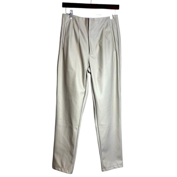 Refuge Women’s Medium Cream Faux Leather Pants Front Zip Closure Faux Pockets - Picture 1 of 8